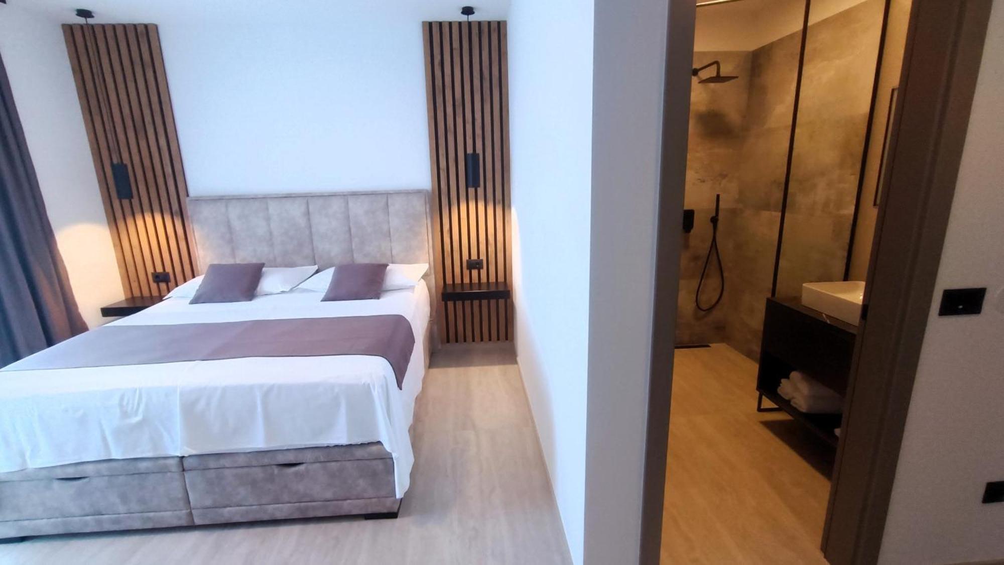 Vila New!! Ina